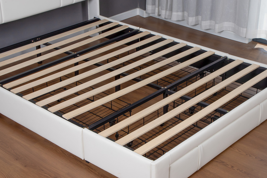 A002-1-3DU USB gestoffeerd bedframe met geïntegreerd hoofdeinde