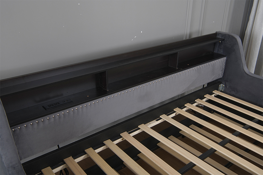 4857-1U Slaapbank met zachte fluwelen onderschuifbedbekleding