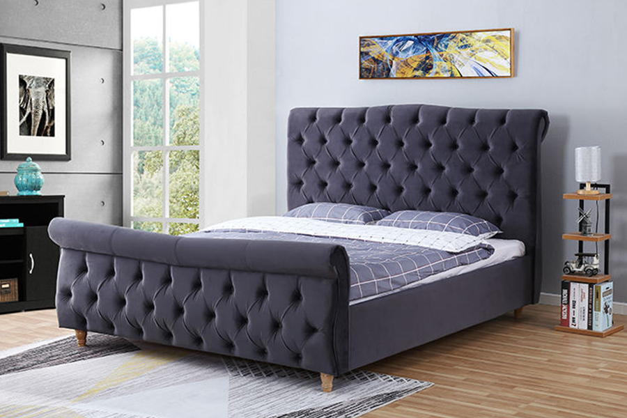 1304 Met fluwelen stof gestoffeerd bed met houten frame