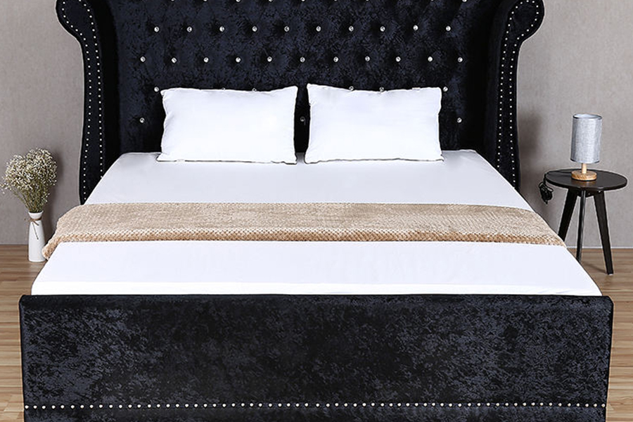 1245 Gestoffeerd bed met houten frame in Britse stijl voor thuisgebruik