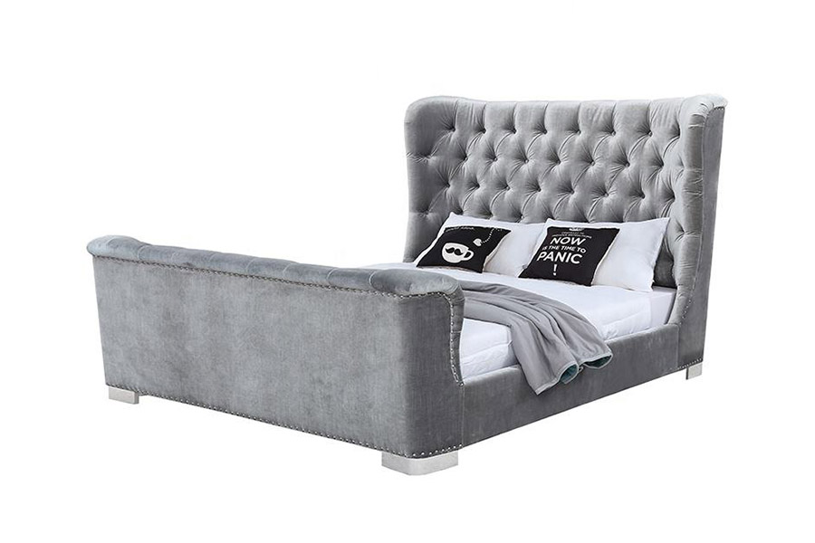 1402 Getuft hoofdeinde, zacht houten lattenbodem, gestoffeerd bed