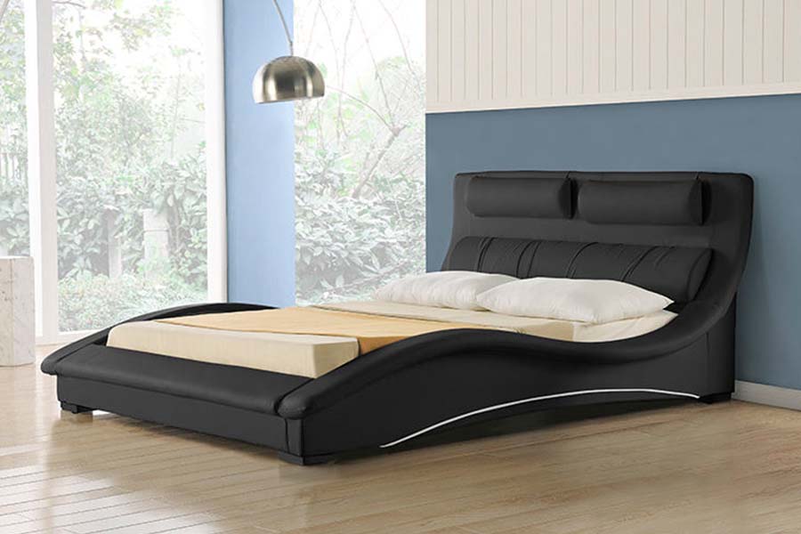 1840 Klassiek gebogen design met leer bekleed bed