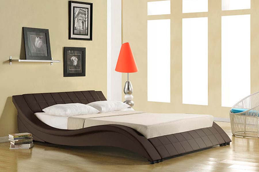 1840 Klassiek gebogen design met leer bekleed bed