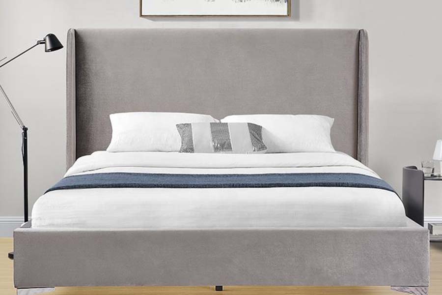 1575 Groot bedframe, gestoffeerd bed