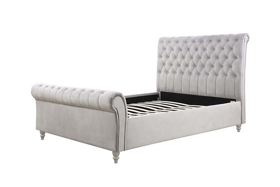 1563 Klassiek zilverkleurig sleebed Gestoffeerd bed