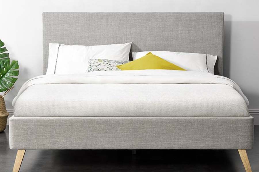 1525 Dubbel formaat houten frame, zacht gestoffeerd bed