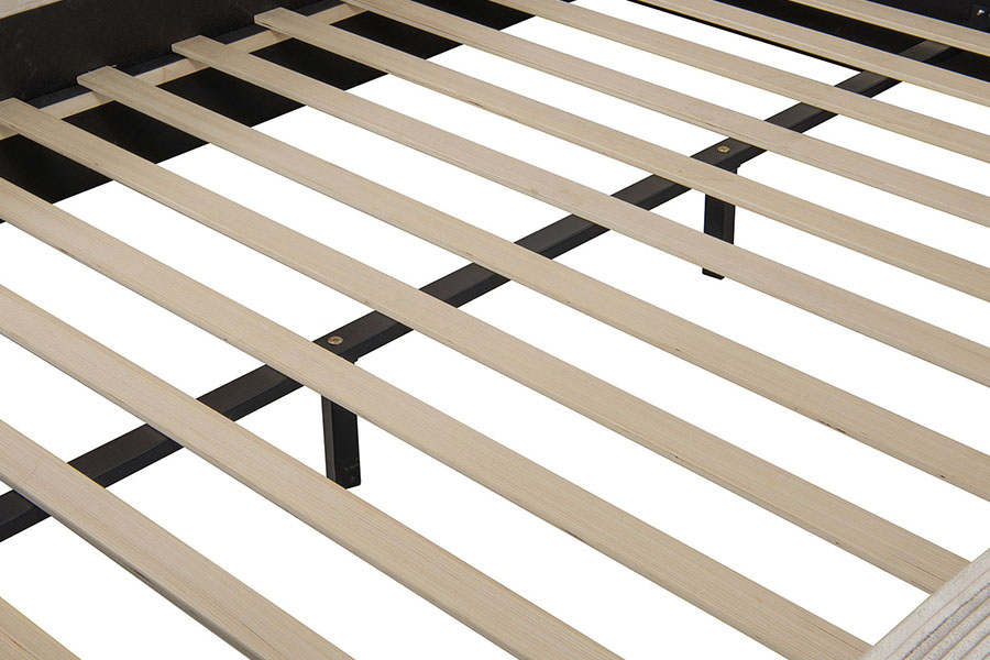 4213 Gestoffeerd bed met tofu-design van corduroystof
