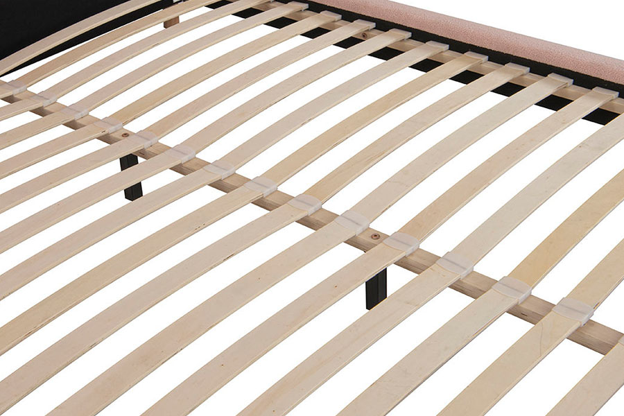4134 Gestoffeerd bed met sherpawol en getuft Frans design