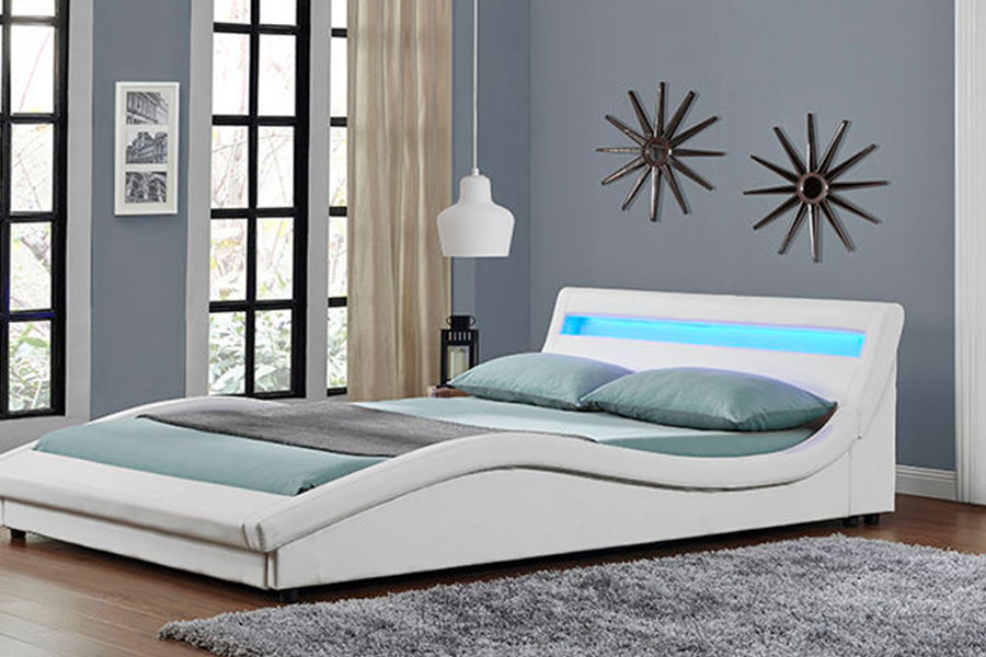 1111-1 PU-leer LED-gestoffeerd bedframe in Europese stijl