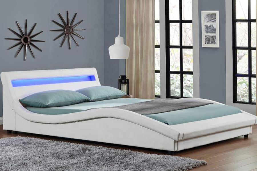 1111-1 PU-leer LED-gestoffeerd bedframe in Europese stijl