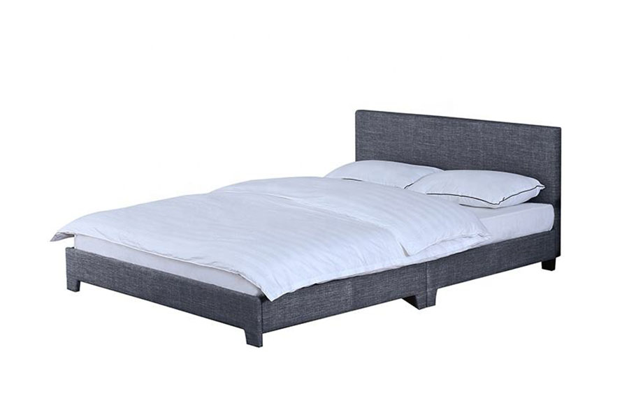 1142-2 Houten queensize bedframe in Amerikaanse stijl