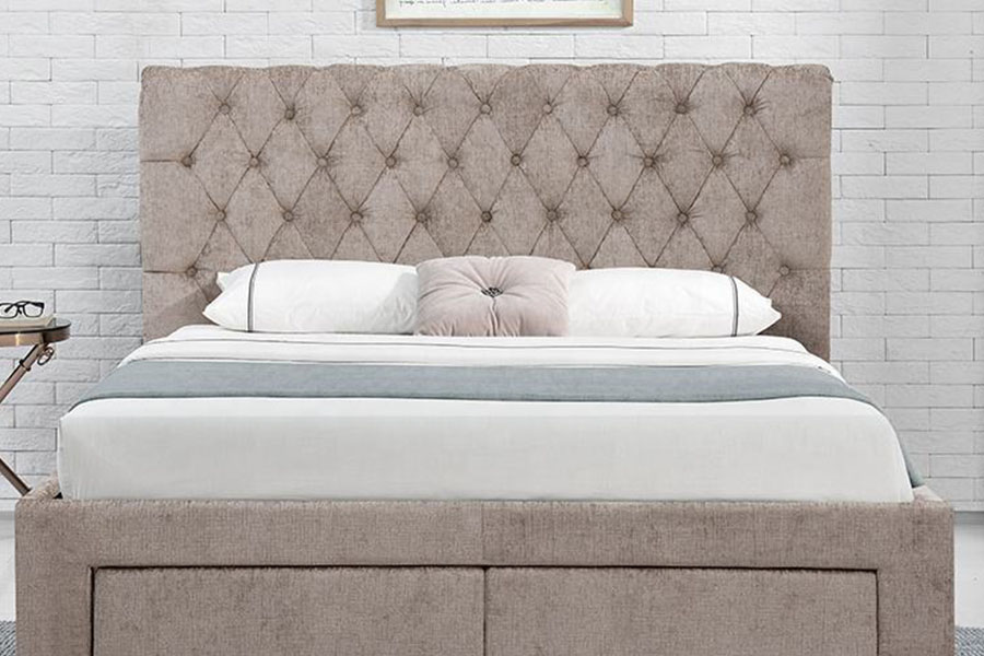 1217D Europees fluwelen ruit-hoofdbord Kingsize bedframe met vier lades en opbergruimte
