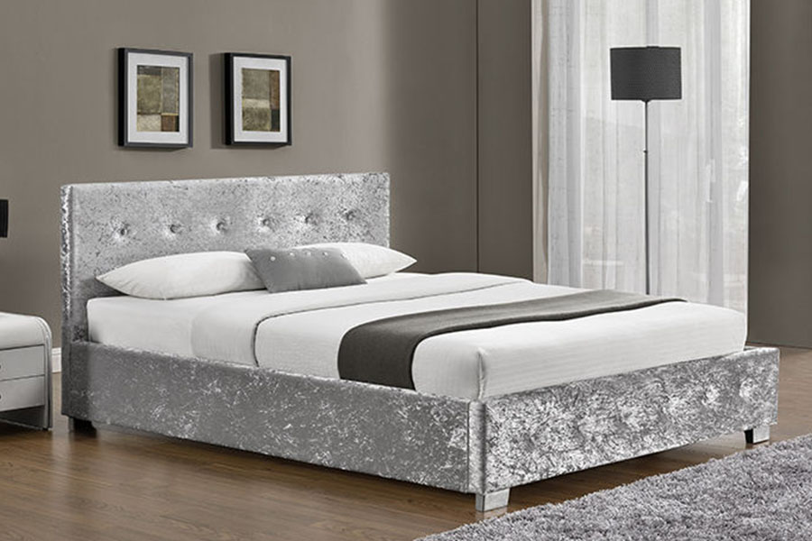 1191G stoffen poef, kingsize gestoffeerd bedframe met opbergruimte