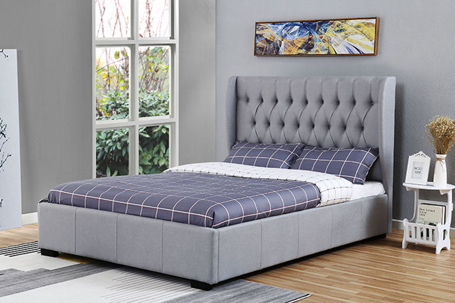 1310G Bedframe met opbergruimte met hoog hoofdbord en grijze stof met knoopdetail
