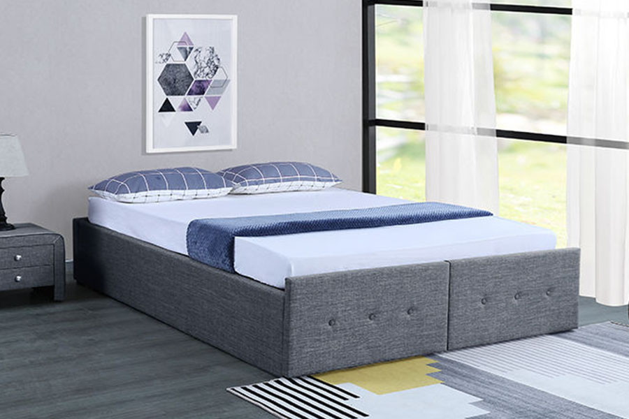 1326DG Queen-opberglade in paneelstijl met gaslift en gestoffeerd bedframe