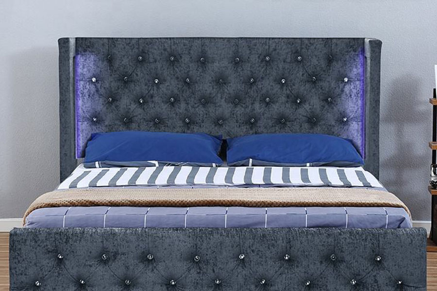 1290-1G Zilver-fluweel LED gevleugeld diamanten houten bedframe met opbergruimte